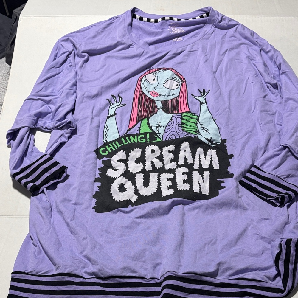Purple Scream Queen Graphic sleep top